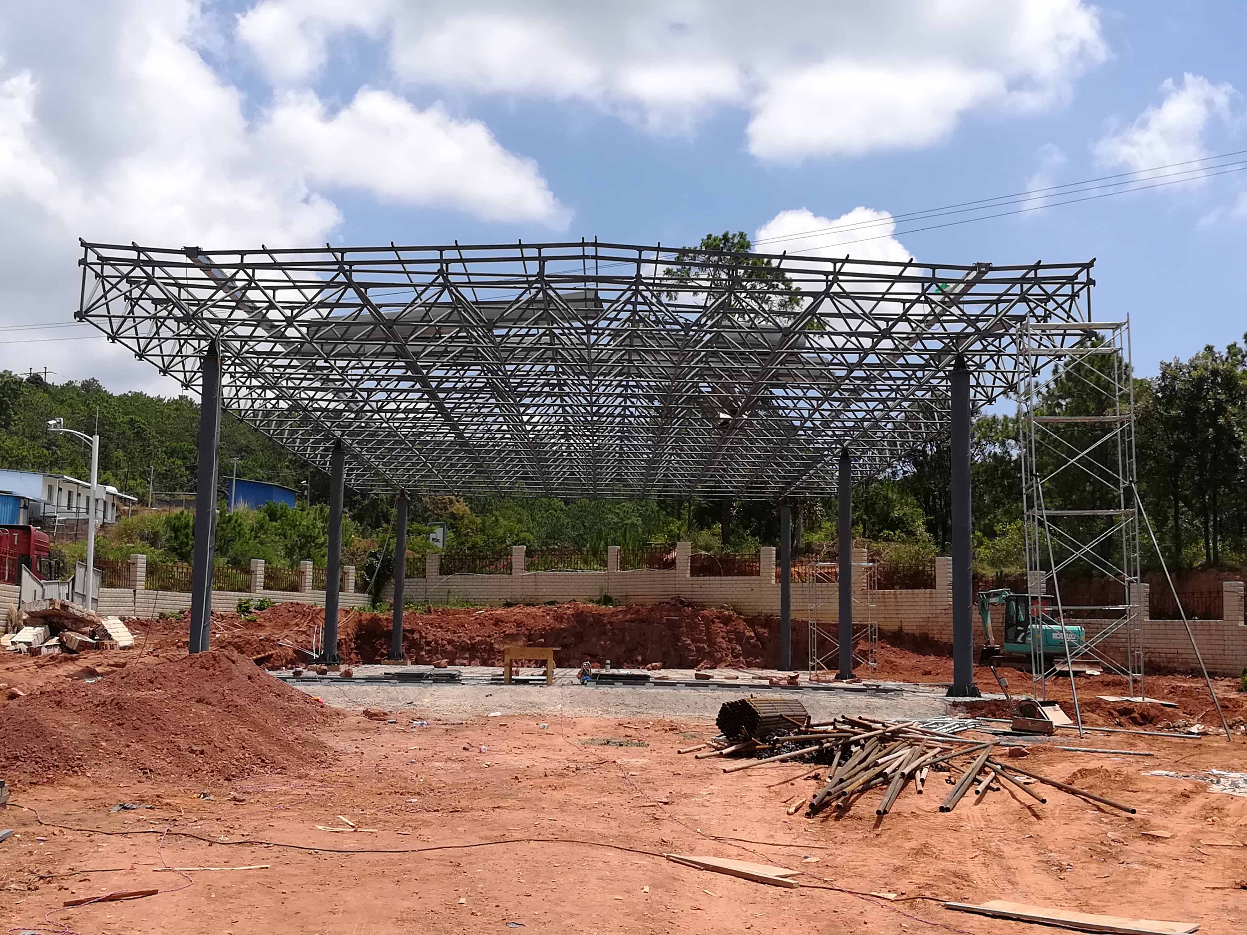 迪庆加油站网架屋面